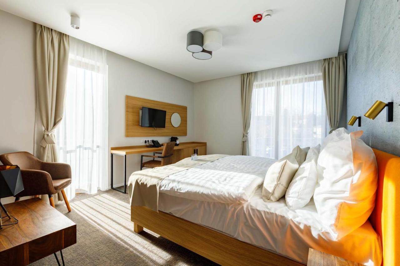 Hotel Historia Malomkert Veszprém Exteriör bild
