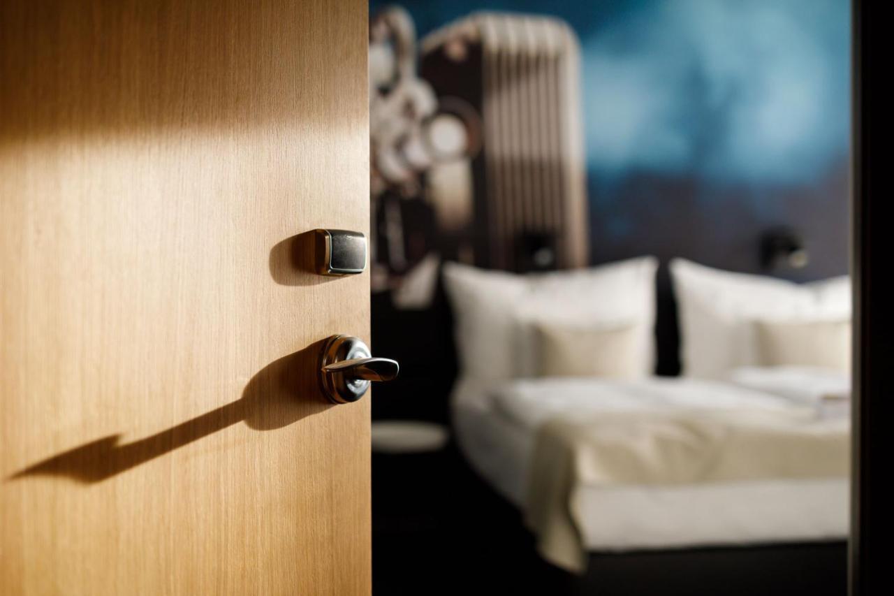 Hotel Historia Malomkert Veszprém Exteriör bild