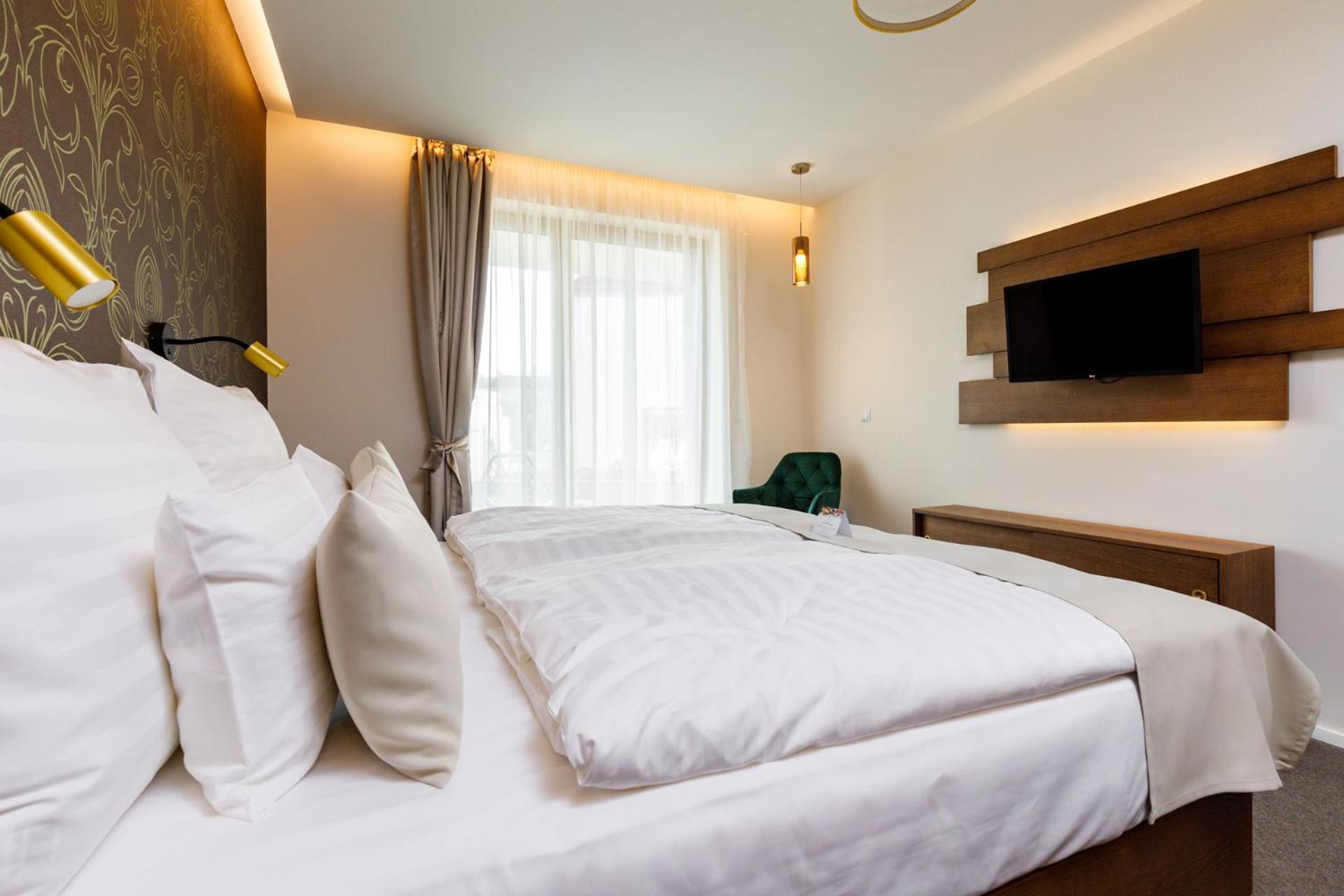 Hotel Historia Malomkert Veszprém Exteriör bild