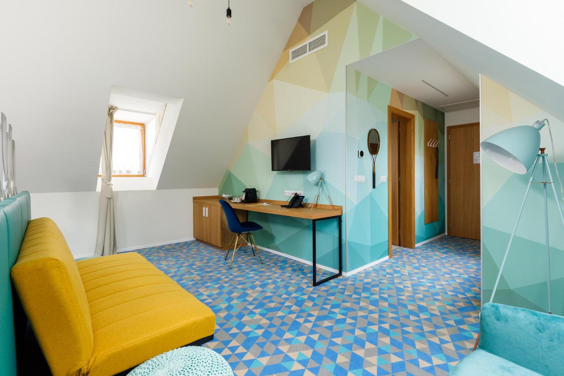 Hotel Historia Malomkert Veszprém Exteriör bild